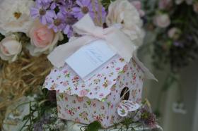 Wild Rose Bird Bell & Gift Box - Cockatiel