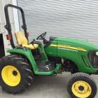 JOHN DEERE 37HP 4 WHEEL DRIVE TRACTOR
