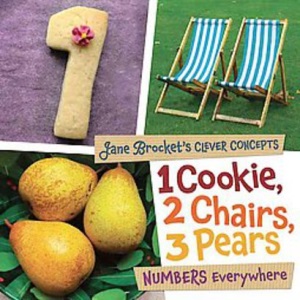 brockett_1 cookie 2 chairs 3 pairs
