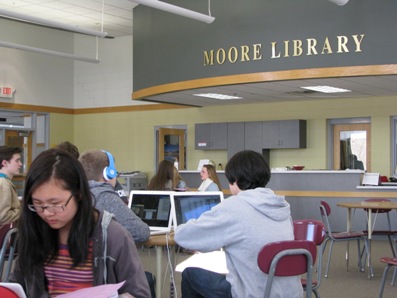 School Library Thrives After Ditching Print Collection