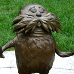 Topposts_publicstatues