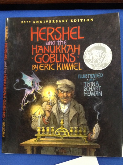 Holiday House Presents a Menagerie of New Animal Characters | Fall Preview 2014