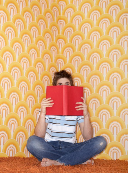 Thinkstock_boy_reading_vert