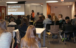 Illinois Public Library Partners with Middle School on Eighth Grade Maker Program