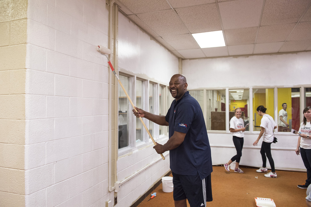 NBA’s Pistons Give Detroit High School Library a Makeover