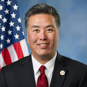 Video: Schools, Libraries Uniquely Positioned to Direct Maker Movement, Says Congressman