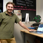 “Hatch” Library Maker Space in a Mall Draws DIYers, Students, and Entrepreneurs