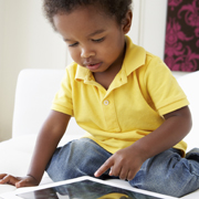 Moderate Screen Time OK for Tots, AAP Now Says