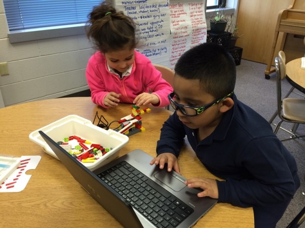 2nd grade lego boy and girl (3)