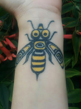 L . Paige Battle of Grant High School in Portland, OR. "One of the prints on William Wasden Jr.'s page featured a bee. The inspiration for it came from the Haida tribe's respect for the warrior insect of the bumblebee and its sense of family and community.The minute I saw the image and read the artist's statement, I knew I had found the design that was right for me."