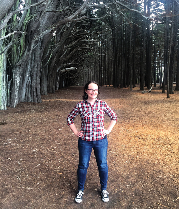 1608-UC-Raina-Telgemeier_Ghosts