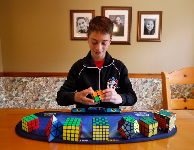 Fastest time to solve a Rubik's Cube- Lucas Etter
