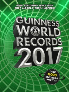 Guinness World Records 2017 Edition_ front 3
