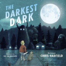 picturebooks-spotlight-hadfield-thedarkestdark