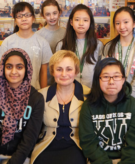 Alla_&_Students_small