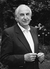 Paddington Bear Creator Michael Bond Dies at 91