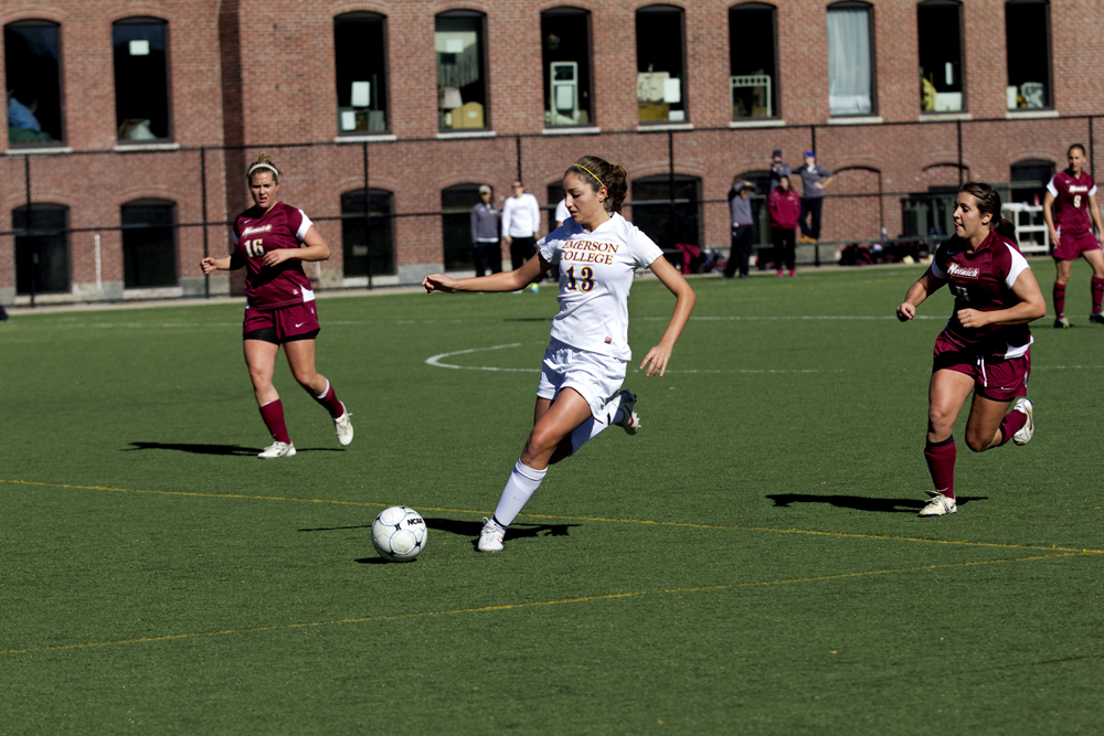 Womenssoccer_ally1