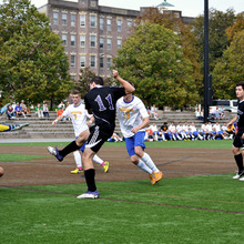 Thumb_220_tharp_menssoccer6