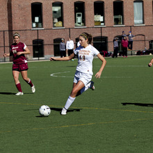 Thumb_220_womenssoccer_ally1