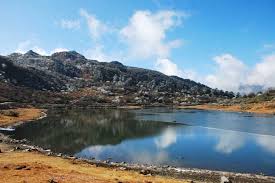 <p><b>Holiday Description</b><br> 10Nights/11days Arunachal Pradesh. The tour package will cover Tezpur-1N, Bomdila-1N, Twang-3N, Dirang-1N, Kaziranga-1N, Guwahati-1N .Visit Arunachal Pradesh 10Nights/11days includes food. This visit including Sightseeing, hotel in all place...