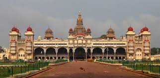 <p><b>Holiday Description</b><br> 10Nights/11days Karnataka. The tour package will cover Bangalore-2N, Mysore-2N and Ooty-2N.Visit Karnataka 10Nights/11days includes food. This visit including Sightseeing, hotel in all place...