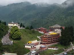 <p><b>Holiday Description</b><br> 6Nights/7days Lava-Rishop. The tour package will cover Lava-2N and Rishop-2N covering Kolakham and Lolaygaon.Visit Lava-Rishop 6Nights/7days includes food. This visit including Sightseeing, hotel in all place...