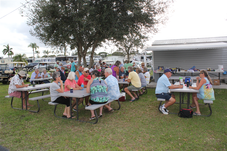 SunNFun Mobile Home Village & RV Park