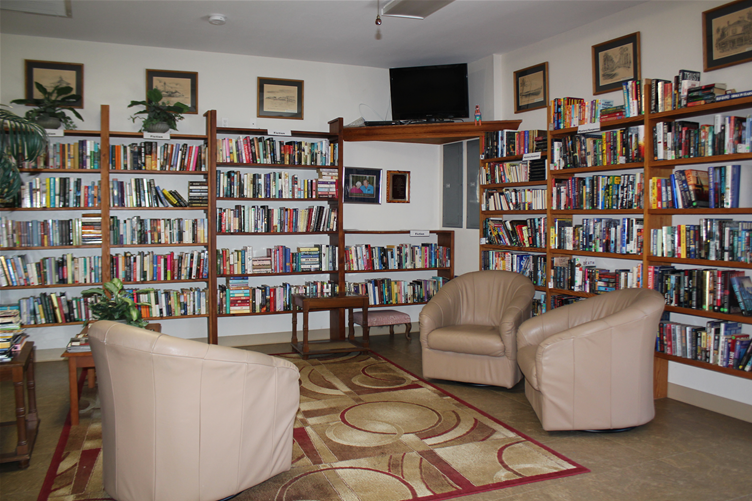 SunNFun Mobile Home Village & RV Park