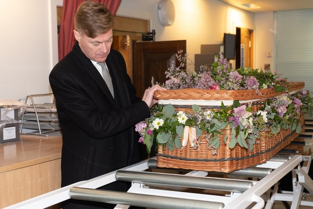funeral homes in Mount Healthy, OH