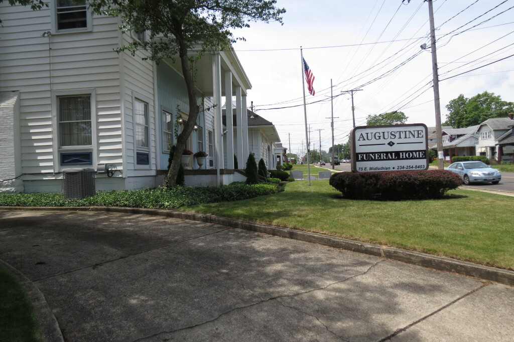 Location Augustine Funeral Home Youngstown OH funeral home and