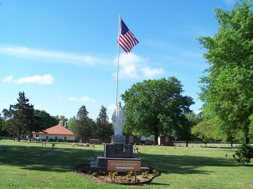 Cemetery Benton County Memorial Park Rogers AR funeral home and