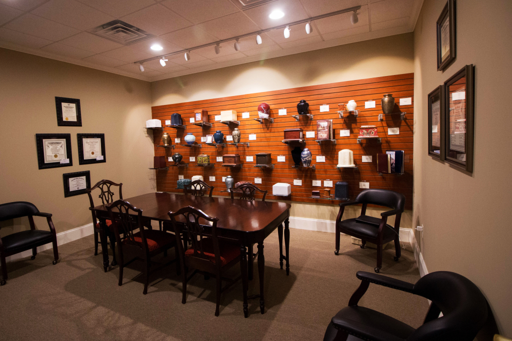 Funeral home Lawrenceville Ga 7709622200 Crematory