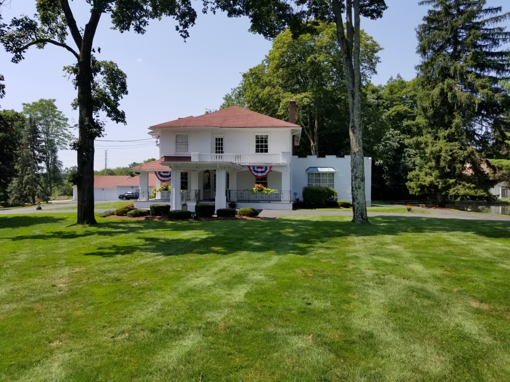 Our Facility Cyril F. Mullins Funeral Home Inc. Trumbull CT funeral