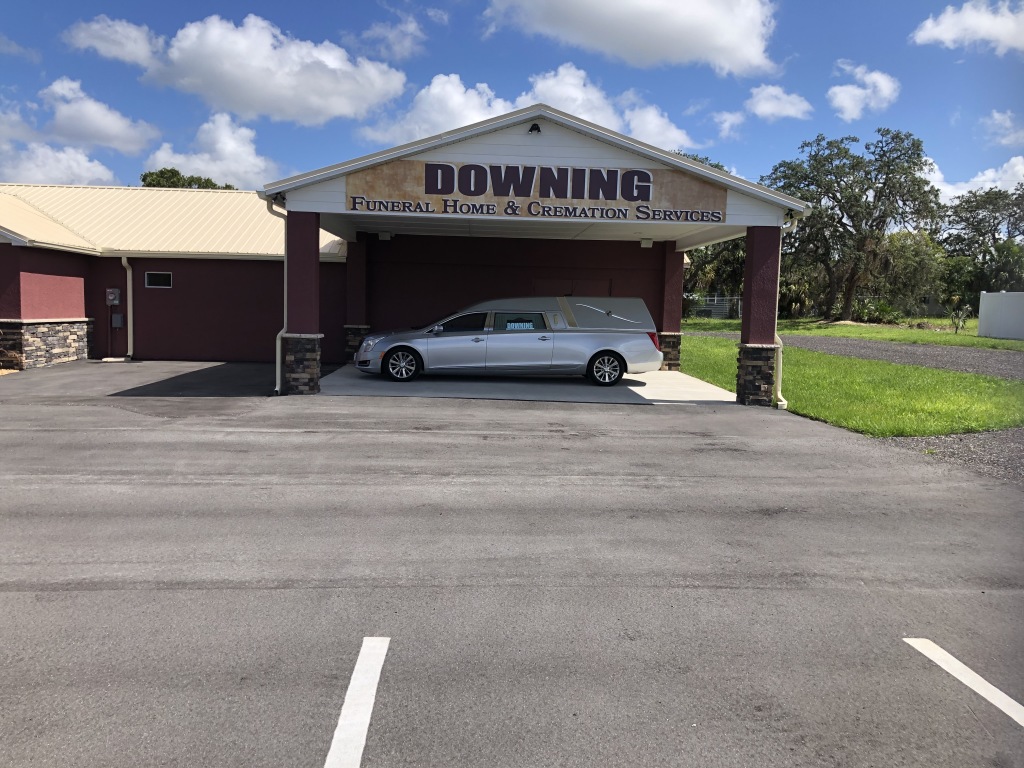 Photo Tour Downing Funeral Home and Cremation Services Spring Hill