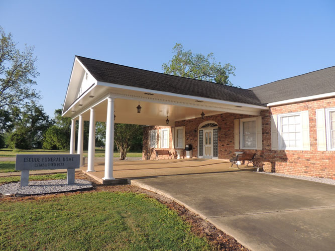 Virtual Tour Escude Funeral Home Mansura LA funeral home and cremation