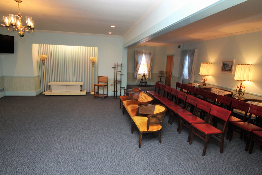 Bunker Hill FlowersLeedy & Allen Funeral Homes Peru IN funeral