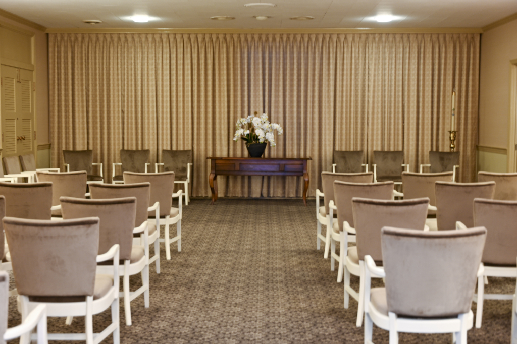 Fox Funeral Home Youngstown OH funeral home and cremation