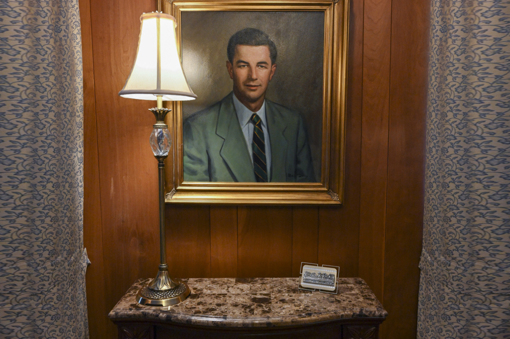 Fox Funeral Home Youngstown OH funeral home and cremation