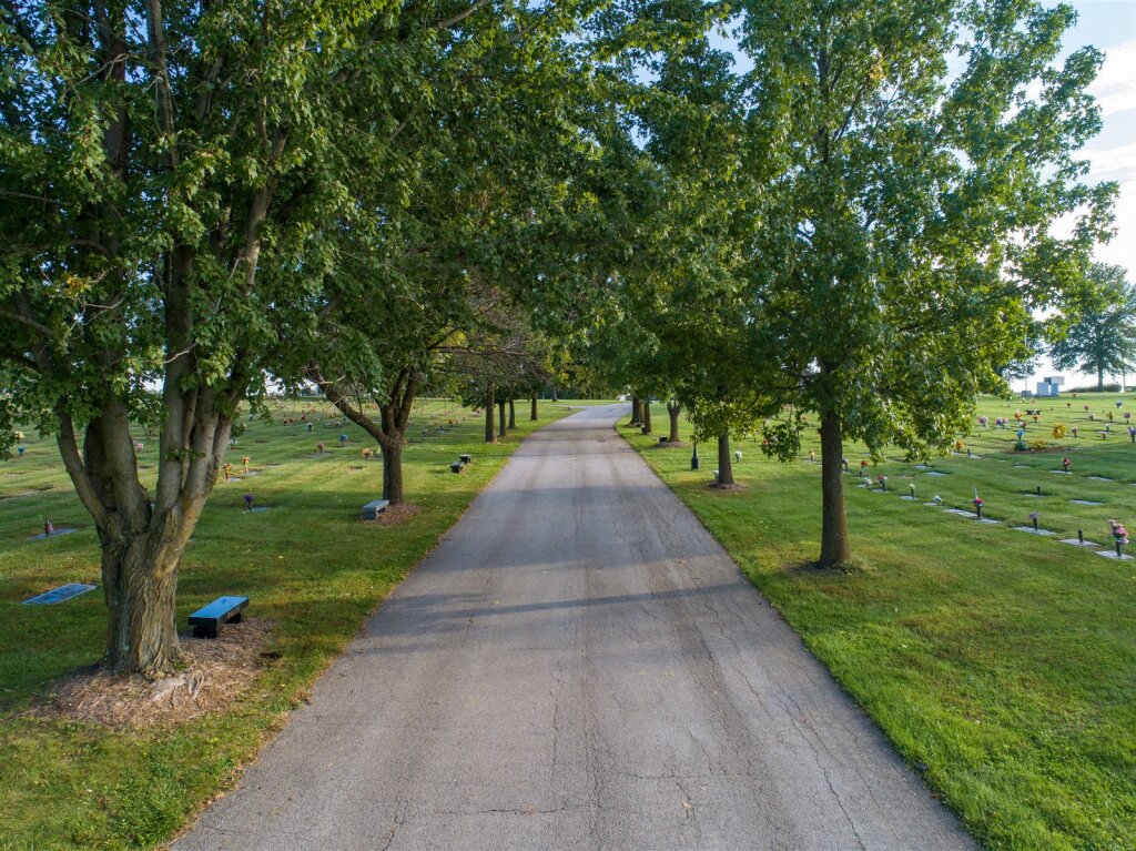 Location Grand View Funeral Home & Burial Park Hannibal MO funeral