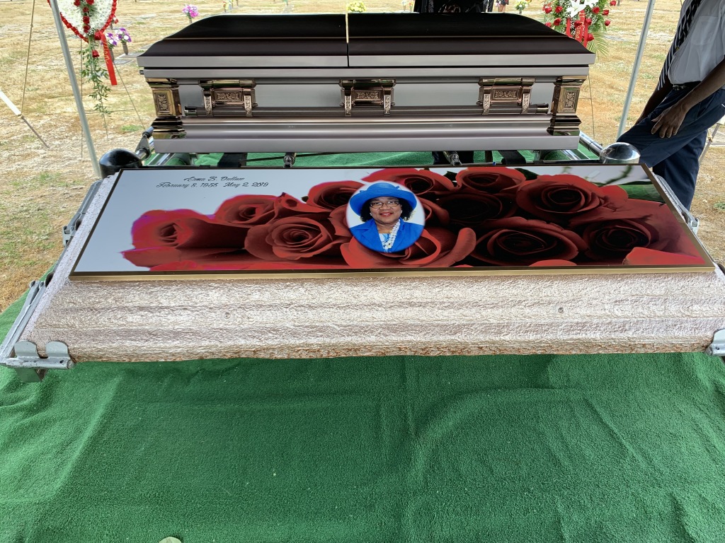 Location Garris Funeral Home, Inc. Mount Olive NC funeral home and cremation