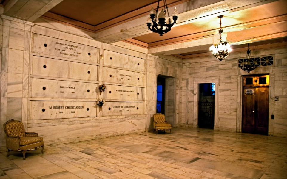 Gallery Graceland Memorial Park & Mausoleum Grand Rapids MI funeral