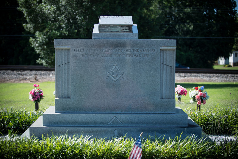 Walkertown, NC Gardens of Memory & Eastlawn Gardens of Memory