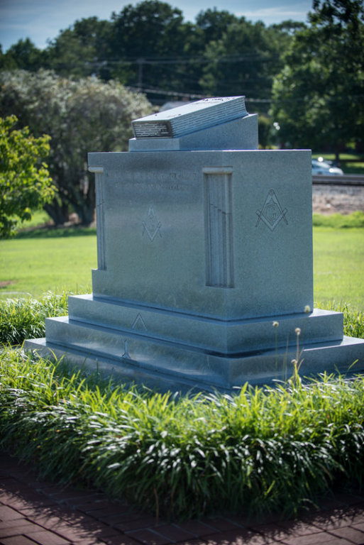 Walkertown, NC Gardens of Memory & Eastlawn Gardens of Memory