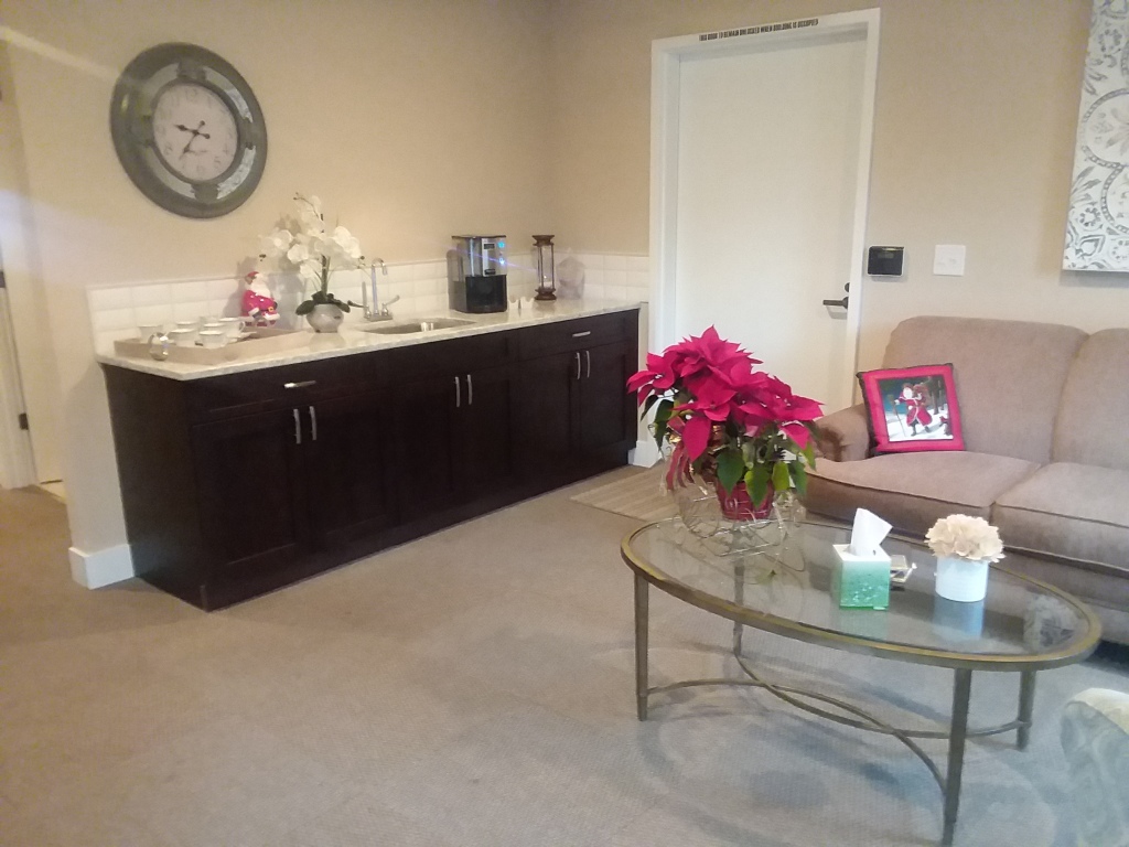 HowdenKennedy Funeral Home of West Seattle a Weeks' Family Funeral