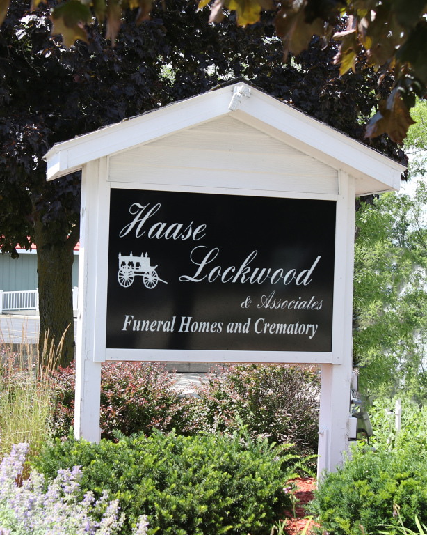 Elkhorn HaaseLockwood & Associates Funeral Homes Twin Lakes WI