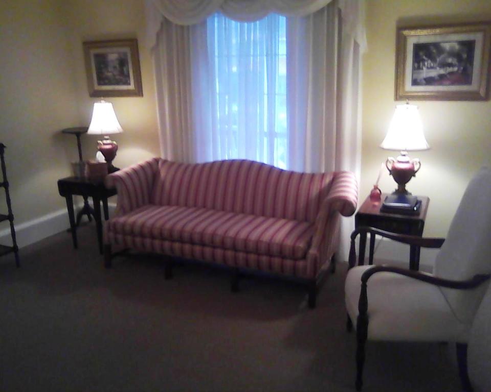 Our Facility John House's Cave Spring Chapel Funeral Home Cave