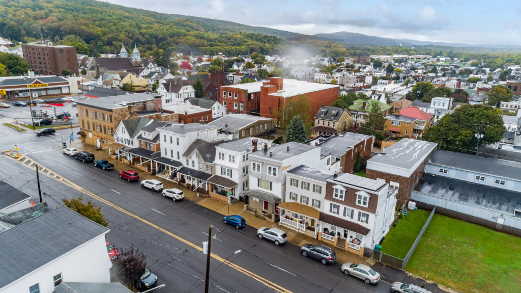 Mt. Carmel, PA KullHeizenroth Funeral Home