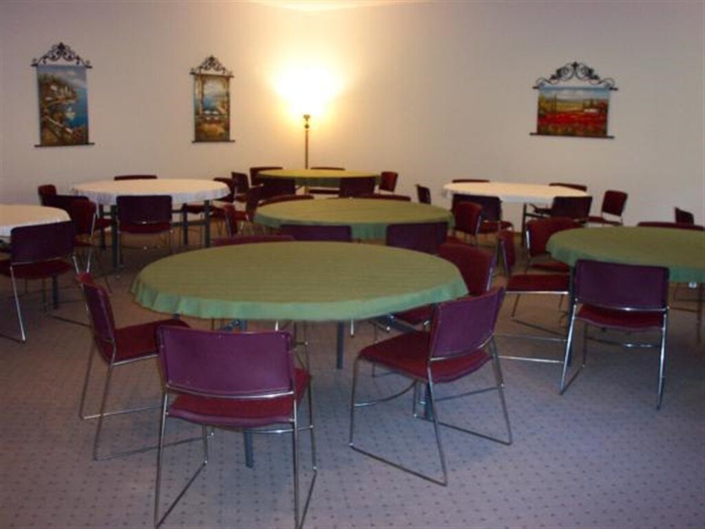 West Chapel Location Lenmark Gomsrud Linn Funeral & Cremation