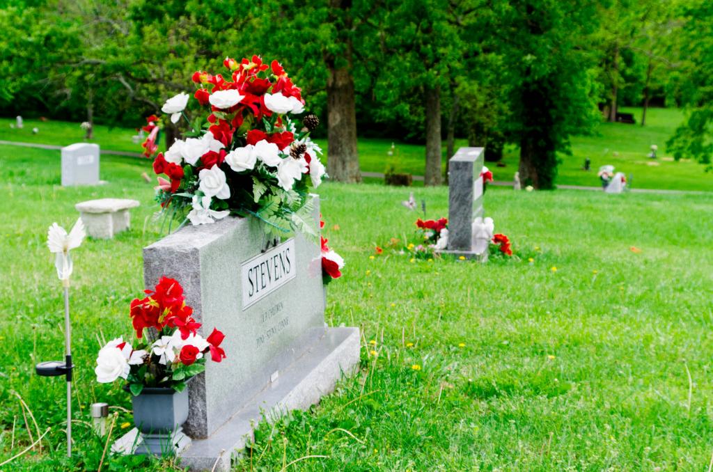 Cemetery and Monuments Lamb Funeral Home Hopkinsville KY funeral