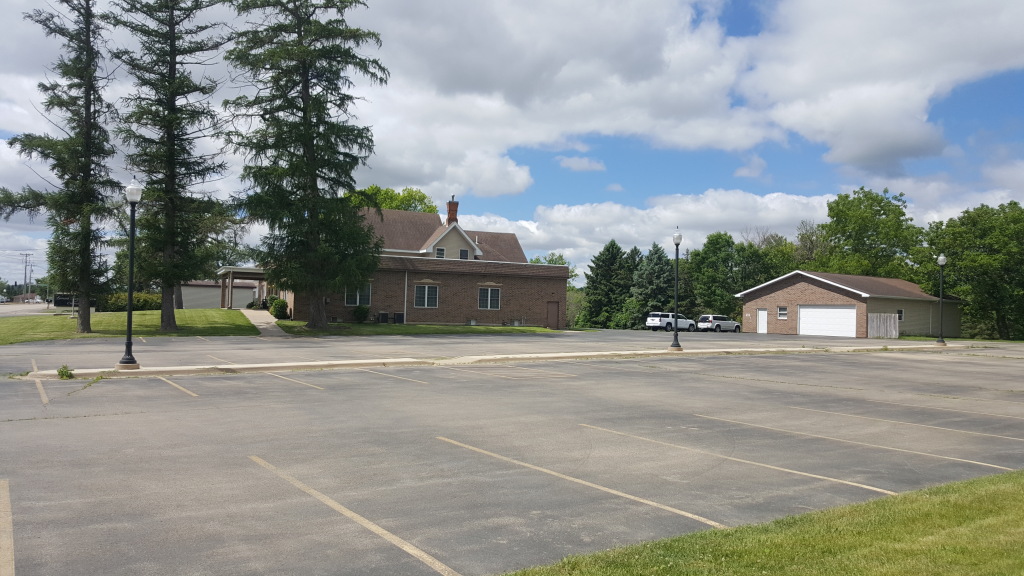 Leonard Funeral Home & Crematory Dubuque IA funeral home and cremation